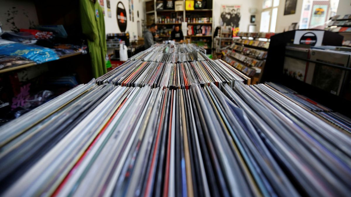 Larga vida al vinilo: por primera vez desde 1980, se venden más discos que CD Larga vida al vinilo: por primera vez desde 1980, se venden más discos que CD