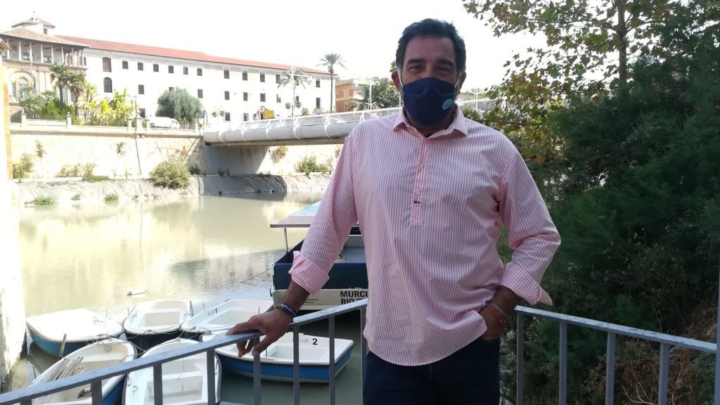 Alex, el paciente 0 de Murcia: "Tengo problemas respiratorios, de vista, de memoria y estrés" Alex, el paciente 0 de Murcia: "Tengo problemas respiratorios, de vista, de memoria y estrés"
