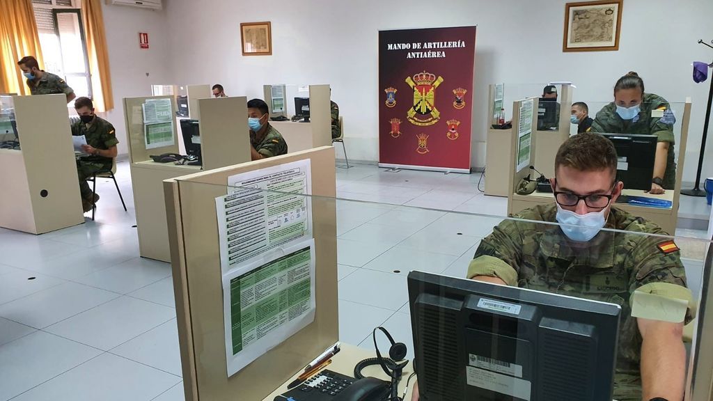 El Ejército comienza a colaborar en Madrid con un despliegue de 64 rastreadores El Ejército comienza a colaborar en Madrid con un despliegue de 64 rastreadores
