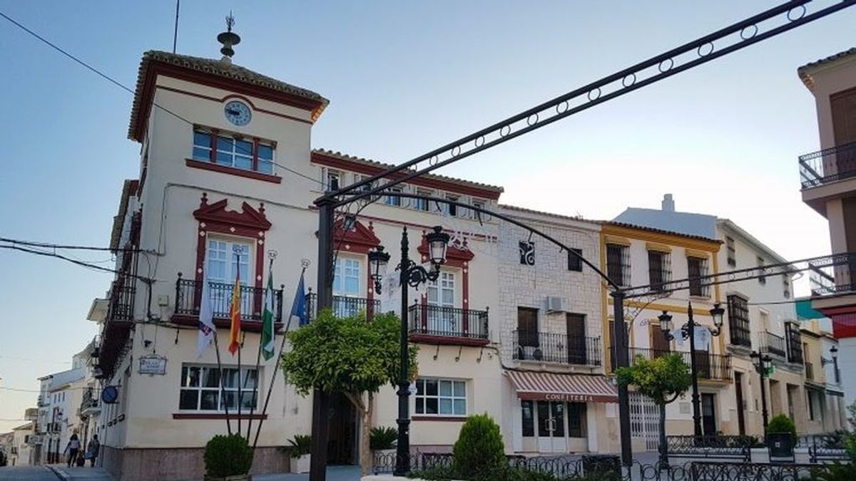 Casariche, el pueblo de Sevilla con mayor tasa de contagio que Madrid: “Los epidemiólogos se echan las manos a la cabeza” Casariche, el pueblo de Sevilla con mayor tasa de contagio que Madrid: “Los epidemiólogos se echan las manos a la cabeza”