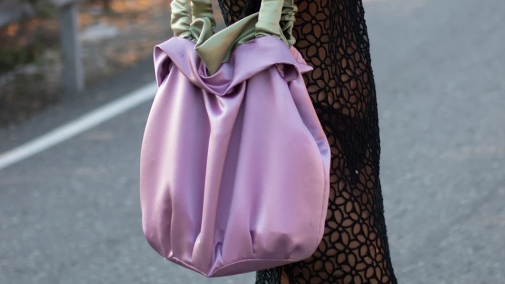 Los bolsos acolchados, en todas sus formas, imprescindibles