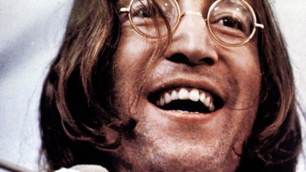 El asesino de John Lennon pide perdón 40 años después: "Fue por gloria propia"