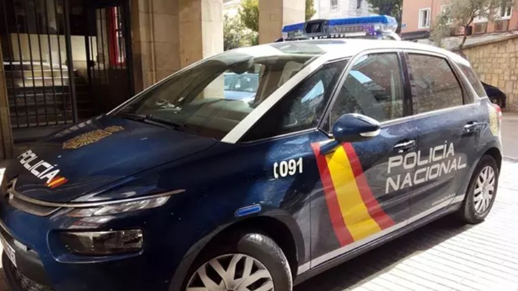La Policía detiene a otros cuatro menores en relación a la agresión a una menor grabada y difundida en Jaén La Policía detiene a otros cuatro menores en relación a la agresión a una menor grabada y difundida en Jaén