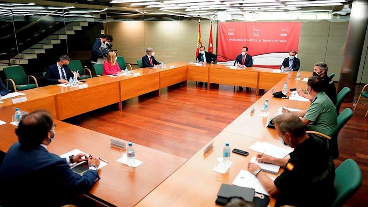 Madrid pide que se considere delito el incumplimiento de cuarentenas