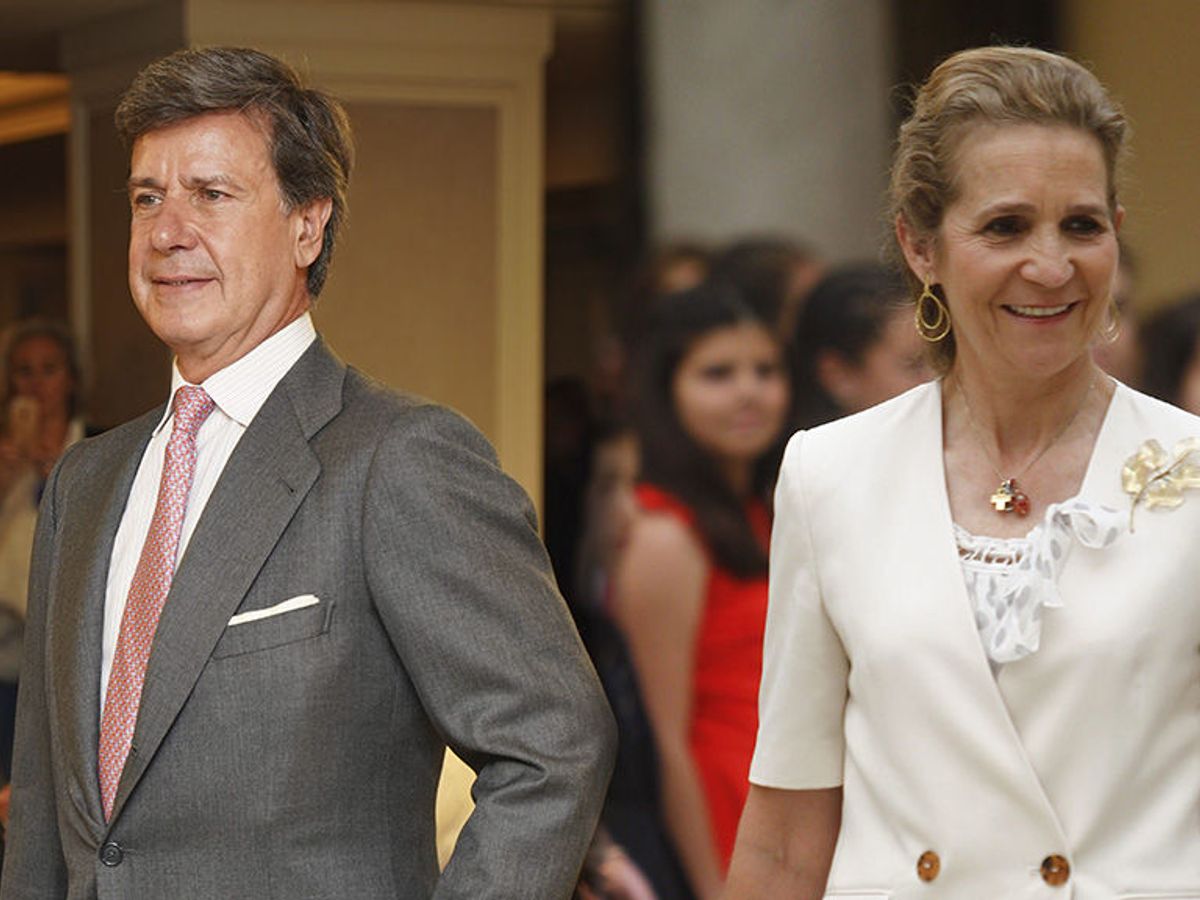 Cayetano Martínez de Irujo giải thích lý do chia tay với Infanta Elena - Divinity