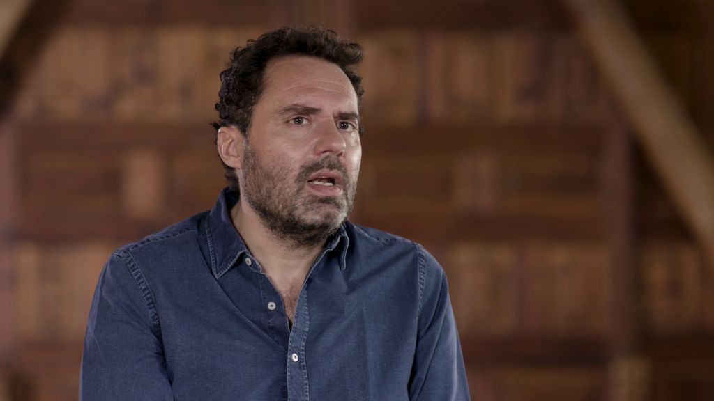 Aitor Gabilondo, guionista de ‘Patria’: “Es una historia de silencio y dolor, y el dolor no tiene bando”