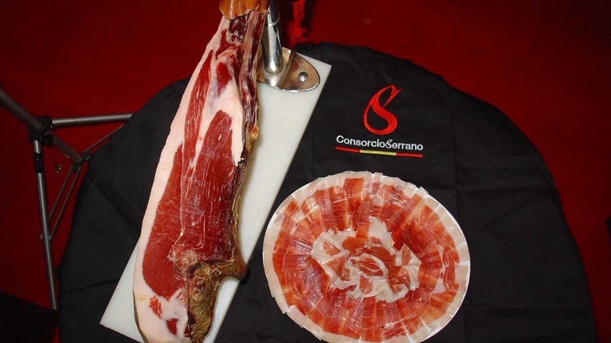 Acusados de "apropiación indebida" de un jamón y con condena redactada antes del juicio Acusados de "apropiación indebida" de un jamón y con condena redactada antes del juicio