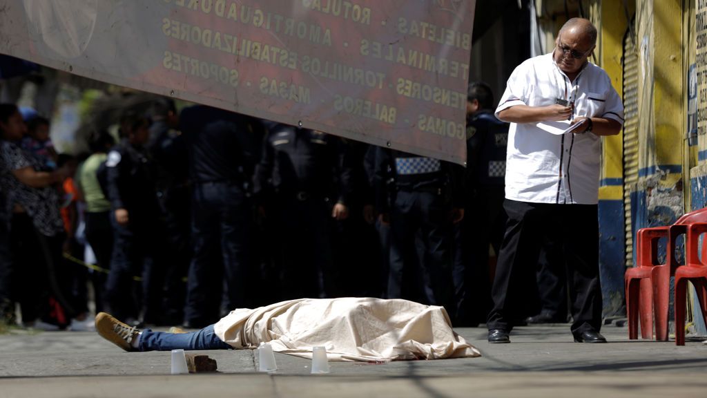 Por qué los narcos son los grandes beneficiados de la pandemia en