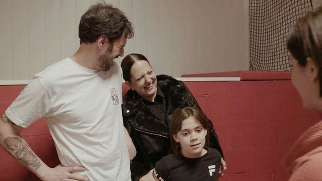 Yolanda Ramos presentó a su marido y su hija en el programa de Samanta Villar