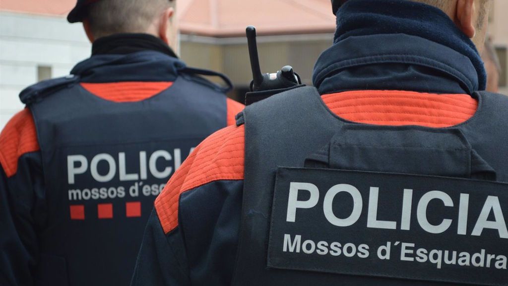 Investigan la muerte de una mujer encontrada en un piso de Girona atada a una silla Investigan la muerte de una mujer encontrada en un piso de Girona atada a una silla