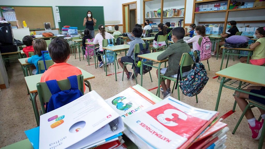 El debate sobre si se puede dar clase sin haber pisado antes un aula El debate sobre si se puede dar clase sin haber pisado antes un aula