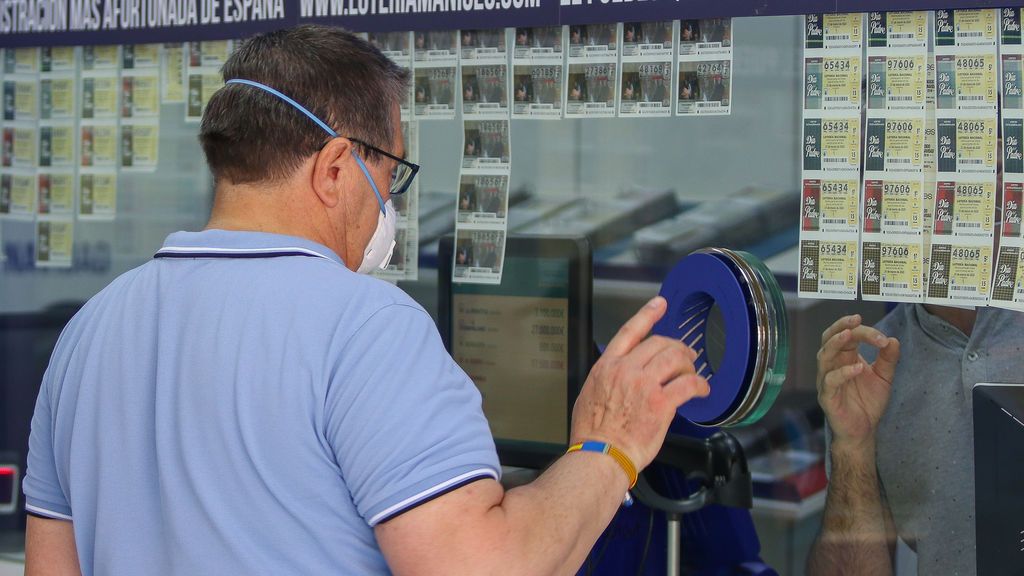 Un vecino de Valladolid gana la "Champions" de los premios con 130 millones Un vecino de Valladolid gana la "Champions" de los premios con 130 millones