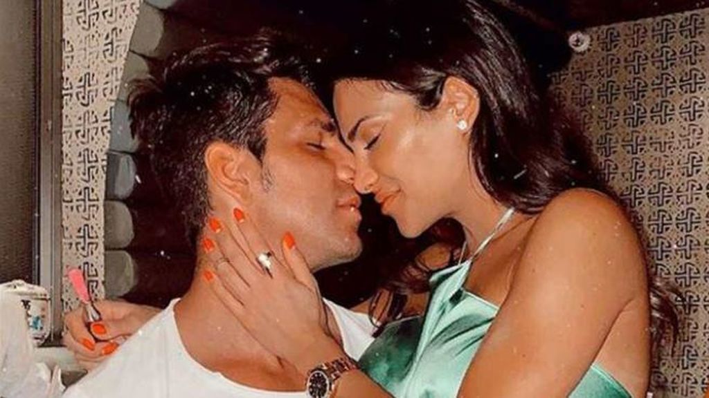 ¿Han roto Diego y Carlas?