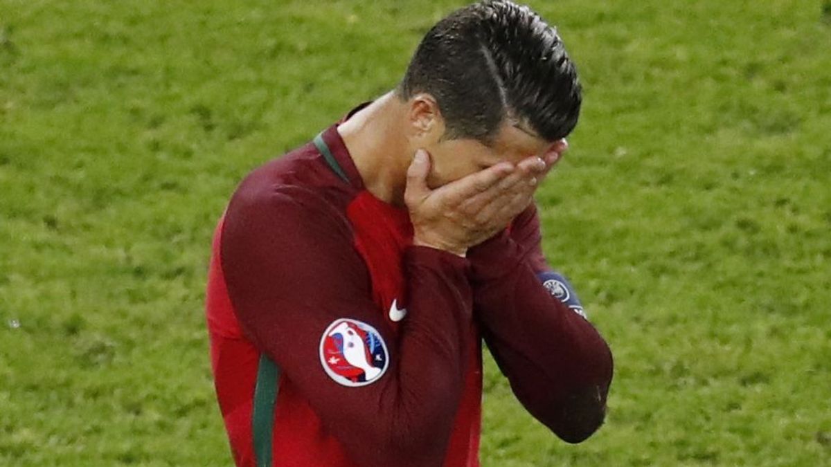 Negaciocistas de la Covid utilizan el Instagram de Cristiano para fomentar y expandir sus ideas Negaciocistas de la Covid utilizan el Instagram de Cristiano para fomentar y expandir sus ideas