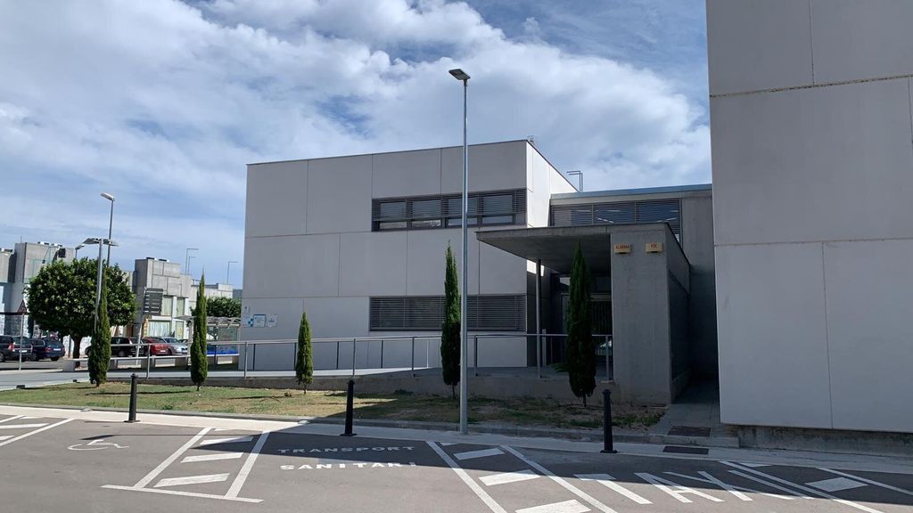 El Departament de Salut realiza PCR masivos en Roquetes tras darse más de un centenar de positivos en una misma empresa El Departament de Salut realiza PCR masivos en Roquetes tras darse más de un centenar de positivos en una misma empresa