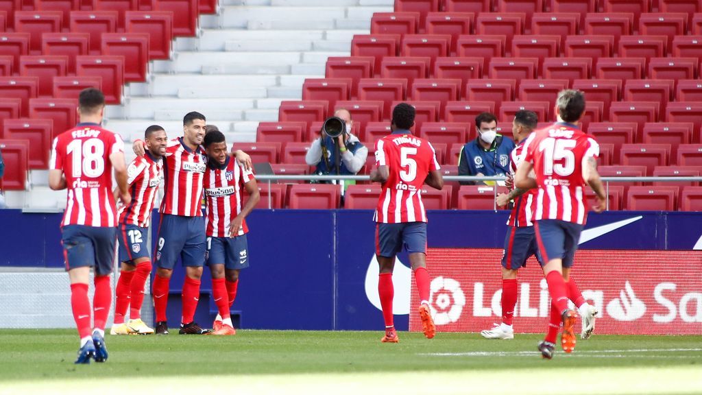 El Atlético de Madrid golea al Granada en el estreno de Suárez en el Metropolitano (6-1)