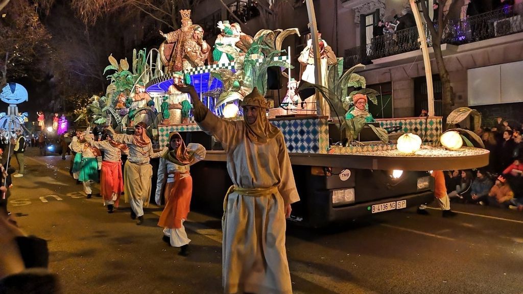 La Navidad, con comidas de máximo 6 personas y sin cabalgatas en Cataluña La Navidad, con comidas de máximo 6 personas y sin cabalgatas en Cataluña