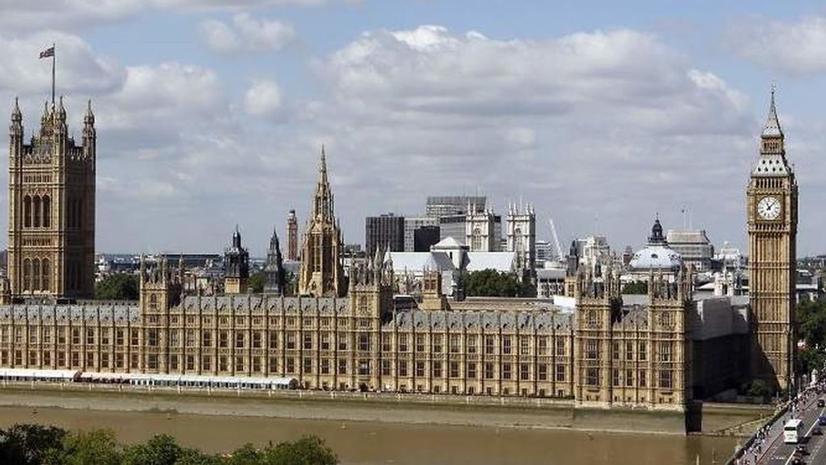 El bar del Parlamento británico dejará de vender alcohol a partir de las 22:00 horas