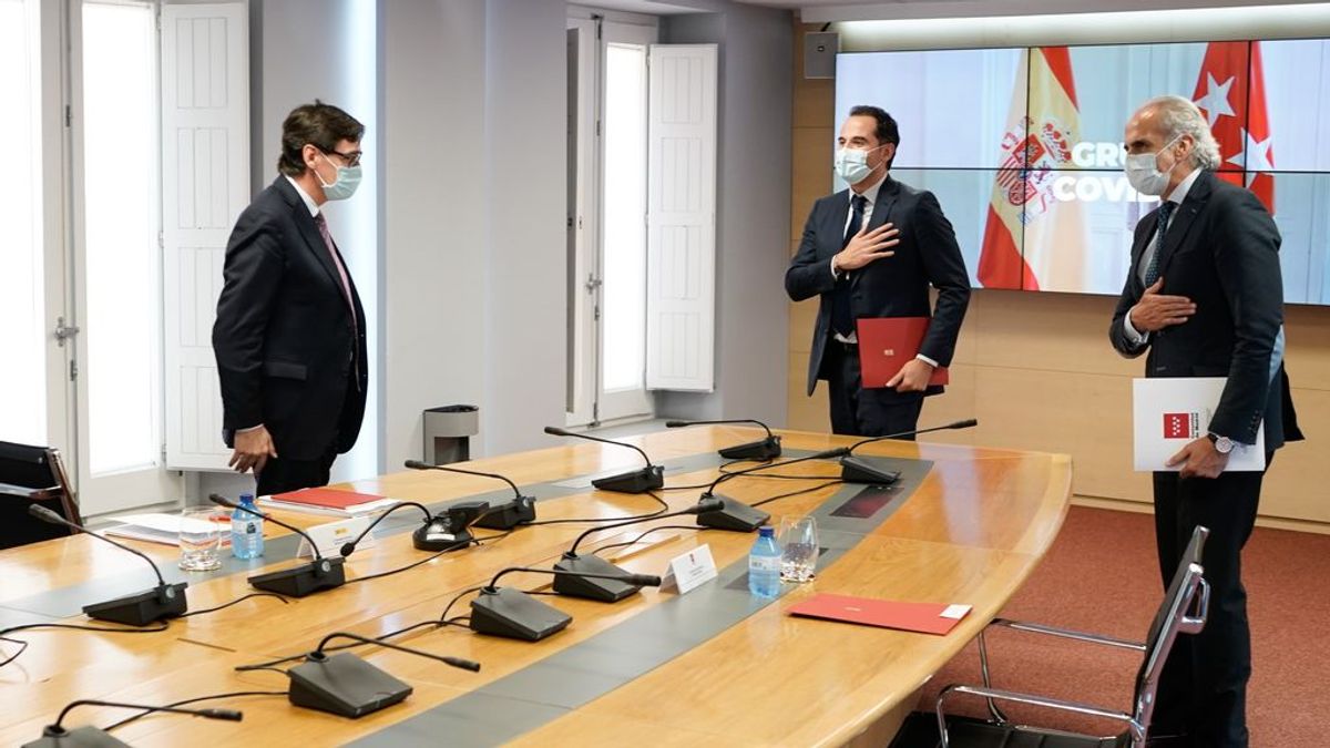 La pelea por los datos de Sanidad y Madrid: cómo ve cada uno la situación de la pandemia La pelea por los datos de Sanidad y Madrid: cómo ve cada uno la situación de la pandemia