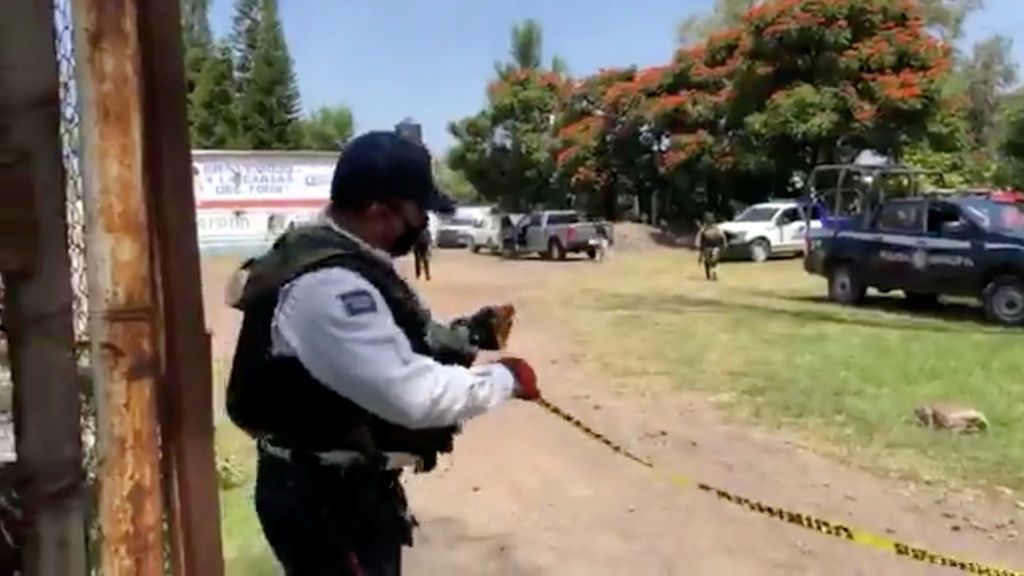 Hallan un centenar de cadáveres en ocho fosas comunes en México Hallan un centenar de cadáveres en ocho fosas comunes en México