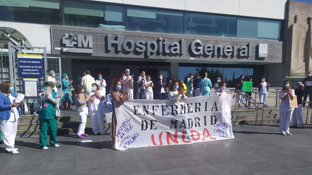 Los enfermeros de Madrid en pie de guerra: "Tenemos 30 contratos al año, horarios imposibles y condiciones precarias" Los enfermeros de Madrid en pie de guerra: "Tenemos 30 contratos al año, horarios imposibles y condiciones precarias"