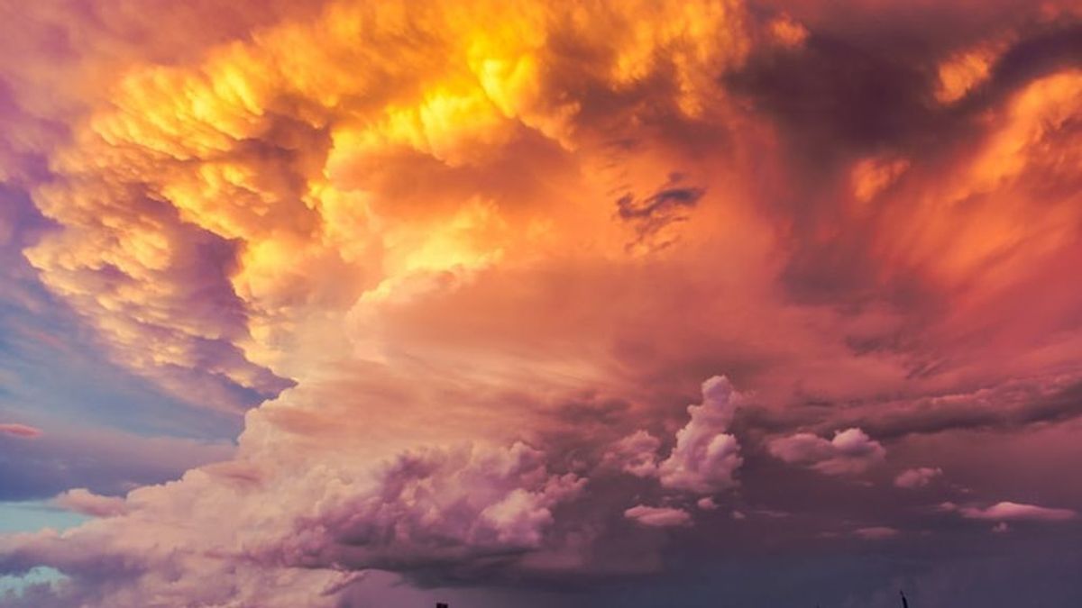 Nubes de todas las formas y colores: los cielos han estado de lo más fotogénicos los últimos días