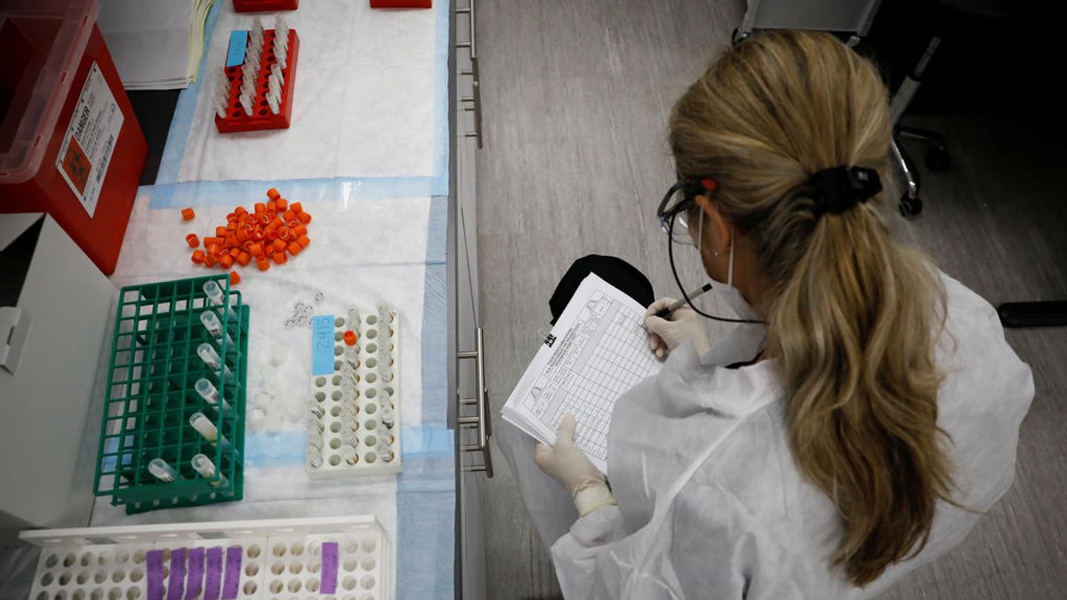 Un hospital de Florida afirma curar a los enfermos de coronavirus con un cóctel de medicamentos "perfecto"