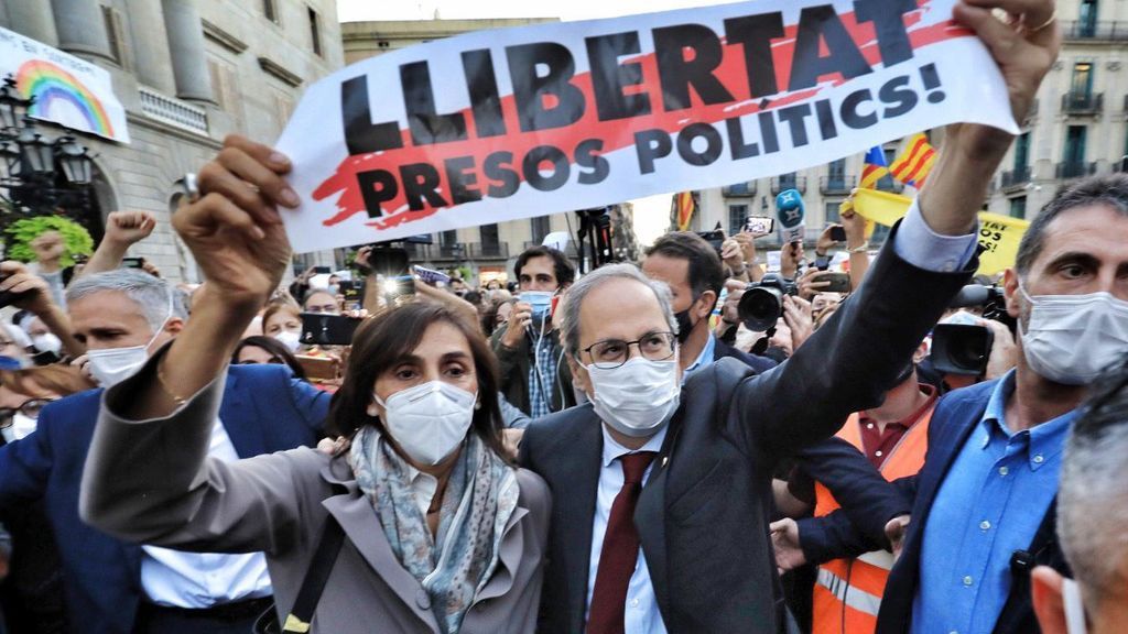 La crónica de una cuenta atrás: así ha sido el primer día de la inhabilitación de Torra La crónica de una cuenta atrás: así ha sido el primer día de la inhabilitación de Torra