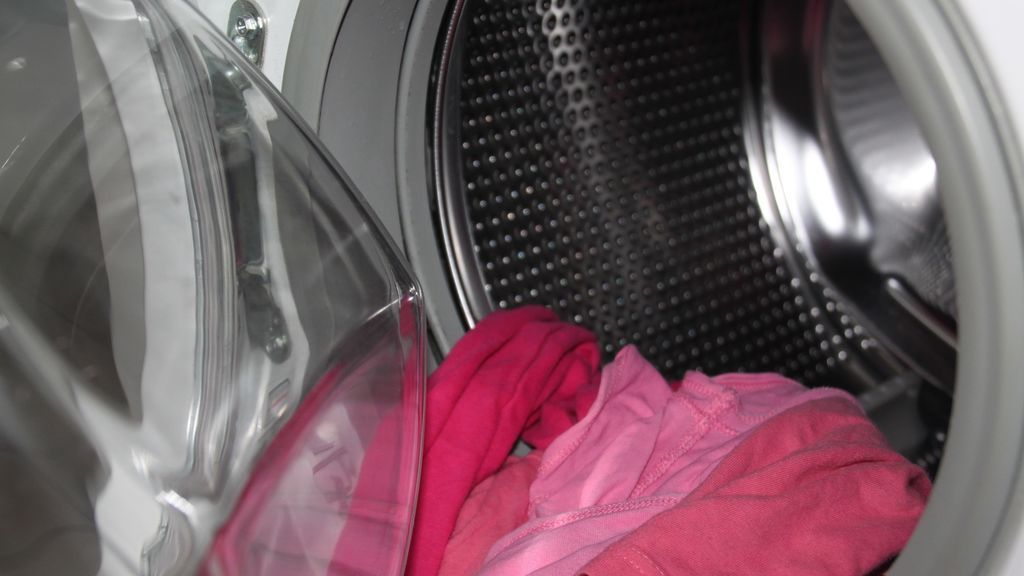 Cómo desinfectar la ropa y los zapatos de los niños cuando vuelven del cole Cómo desinfectar la ropa y los zapatos de los niños cuando vuelven del cole