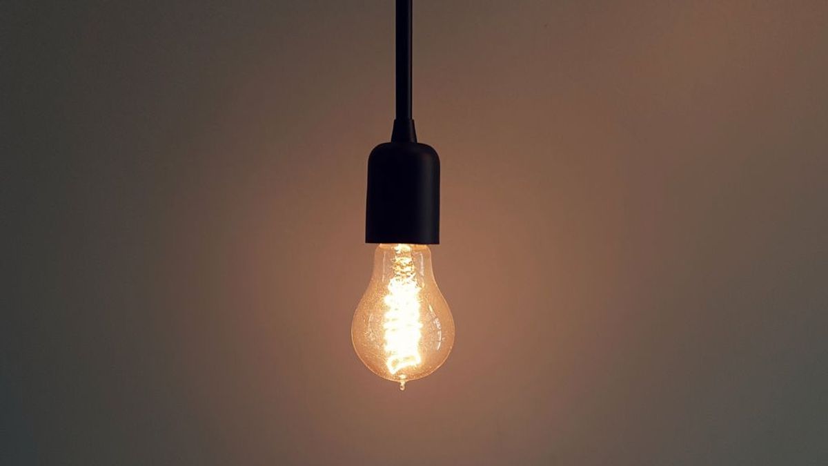 El encarecimiento de la luz impulsa una décima al alza el IPC en septiembre El encarecimiento de la luz impulsa una décima al alza el IPC en septiembre