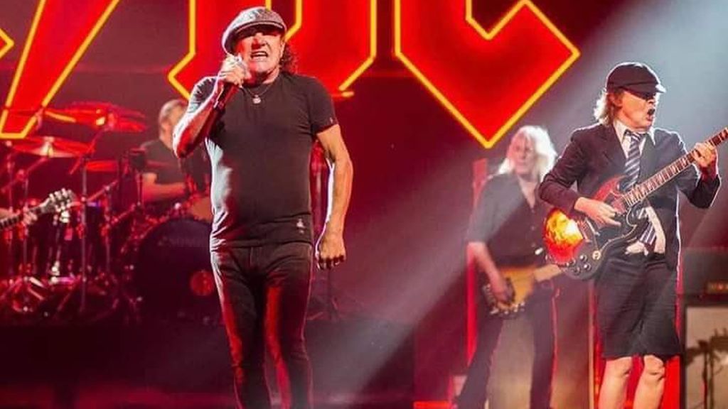 AC/DC grabando un videoclip