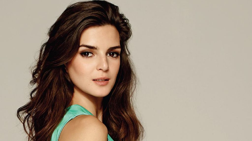 El gran cambio de Clara Lago: de su flequillo rockero a ser icono de estilo y elegancia