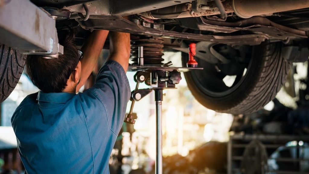 Puntos esenciales que debes revisar en el coche antes de volver al trabajo