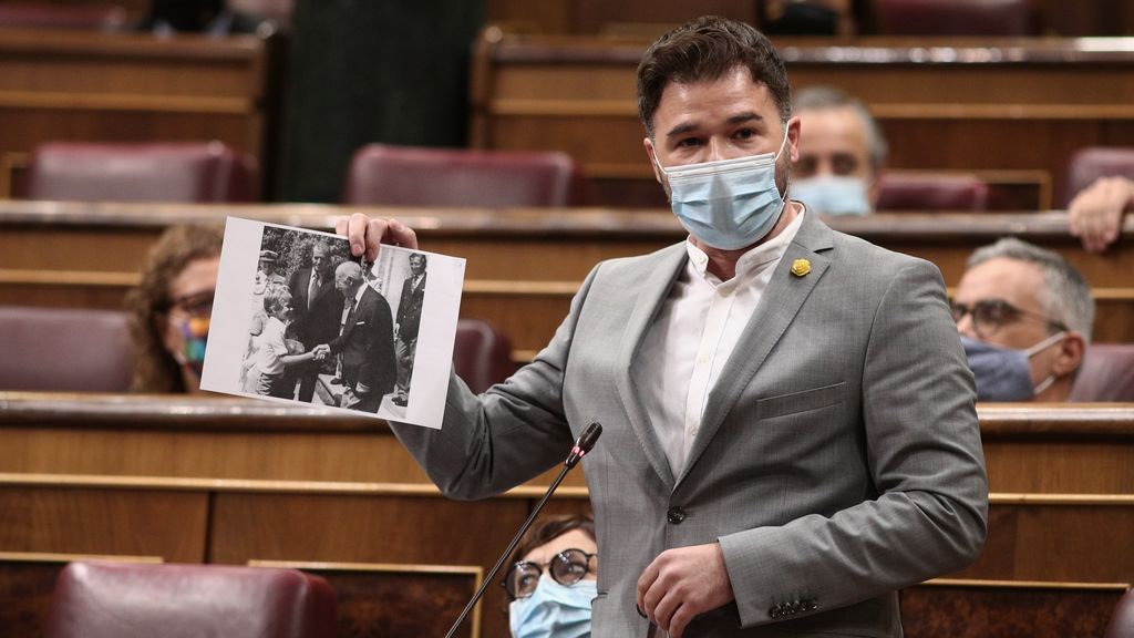 El rey se convierte en protagonista de la bronca política en el Congreso El rey se convierte en protagonista de la bronca política en el Congreso