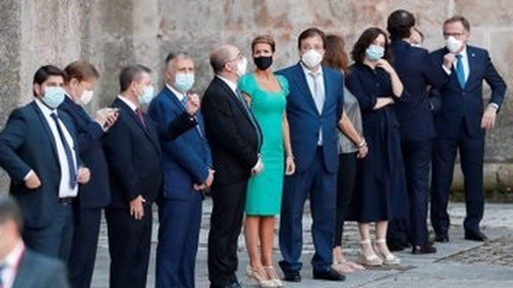 Bronca de las Comunidades Autónomas por el 'café para todos' sanitario pactado entre Sanidad y Madrid Bronca de las Comunidades Autónomas por el 'café para todos' sanitario pactado entre Sanidad y Madrid