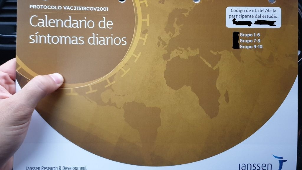 El calendario de síntomas diarios que dan a los voluntarios vacunados de la COVID-19