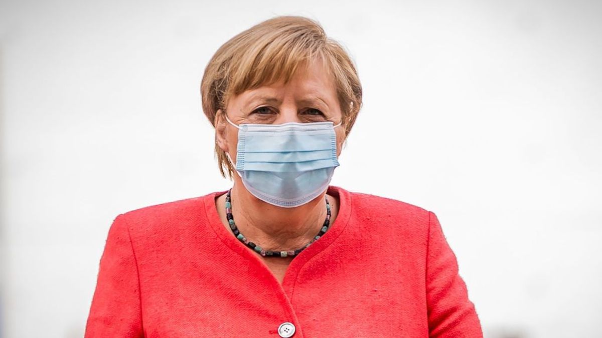 Ventilación cruzada y por ráfaga: la recomendación "barata y efectiva" de Angela Merkel para combatir el virus