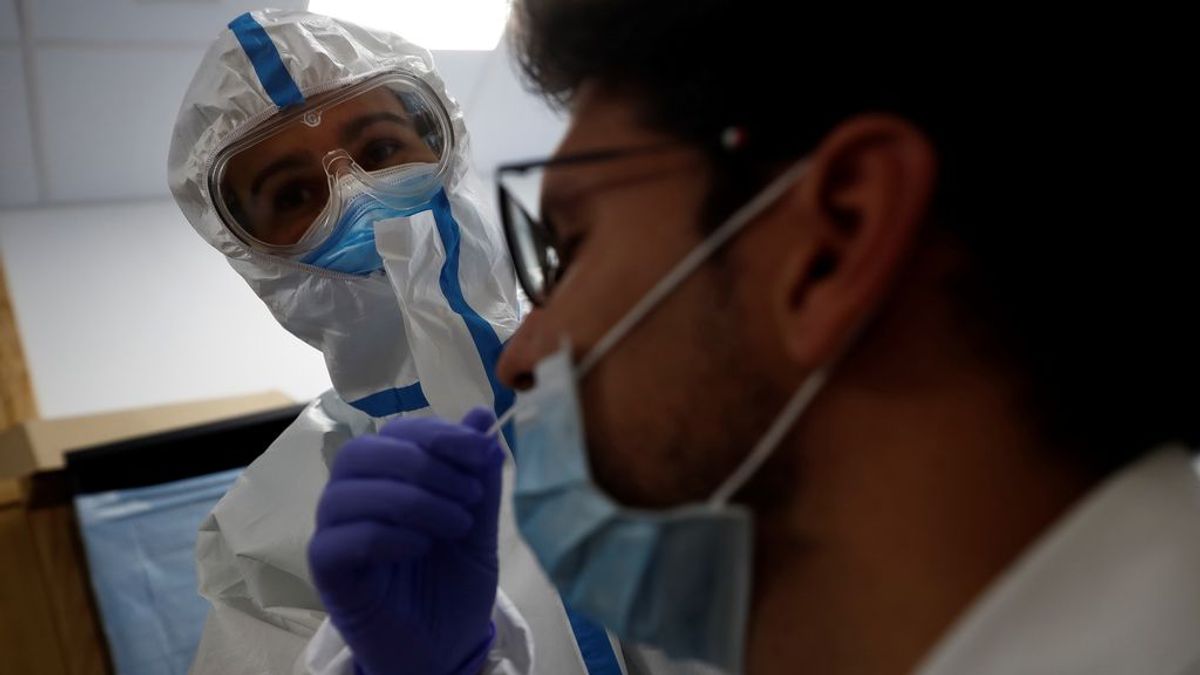 Última hora del coronavirus: Sanidad registra 9.419 nuevos contagios y otros 182 muertos en el último balance