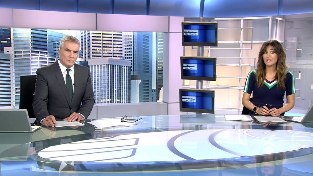 Con David Cantero e Isabel Jiménez Informativos Telecinco 2020 Mediodía 02/10/2020