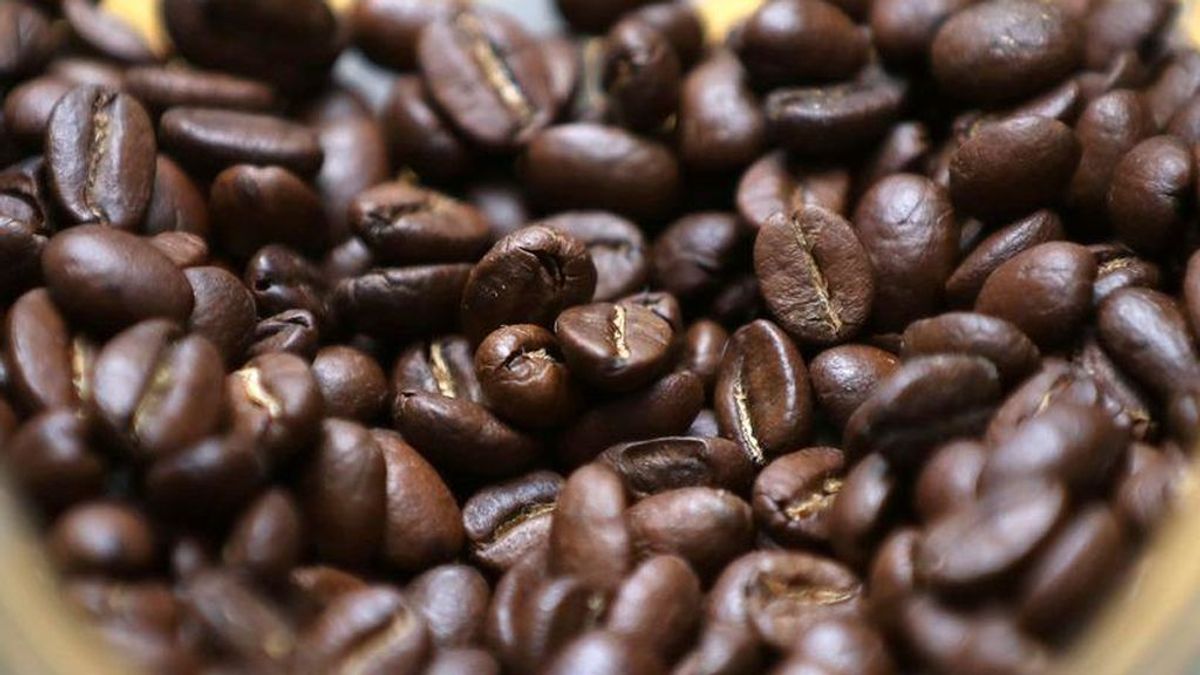 El error de tomar café en ayunas: así puede perjudicar a tu estómago