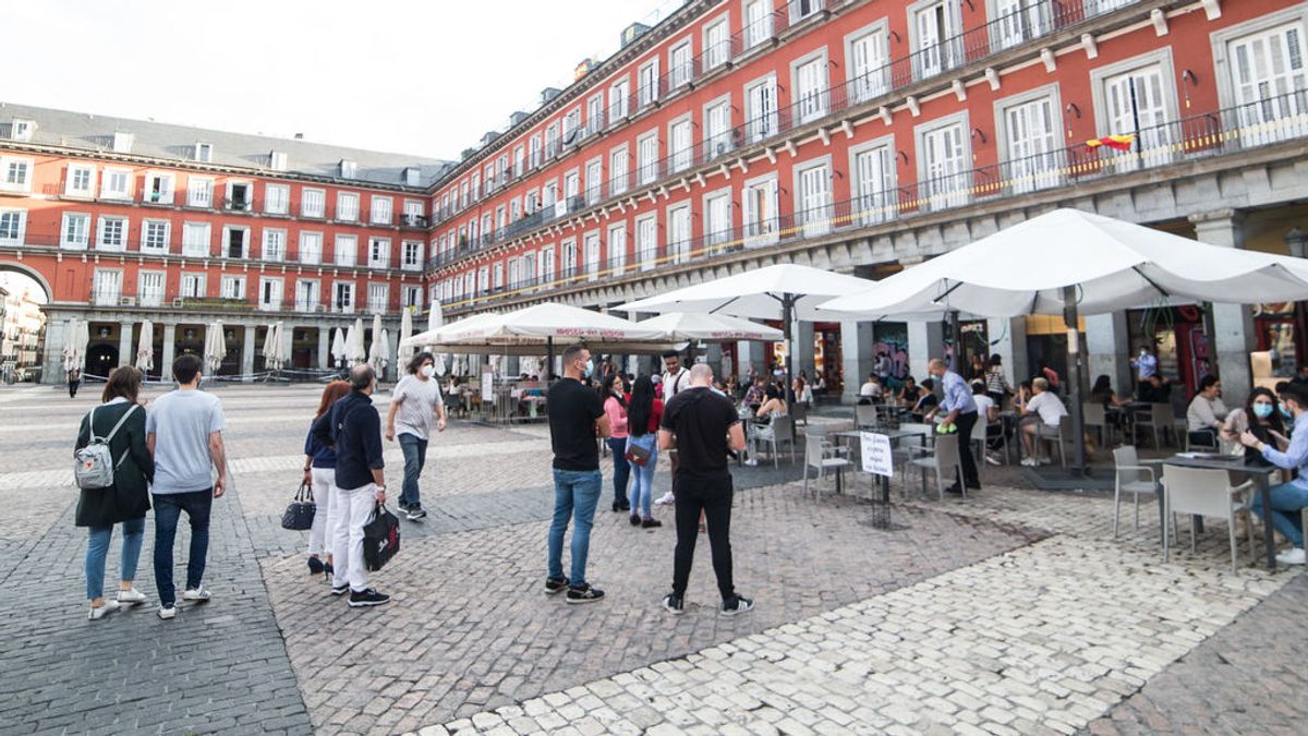 Madrid prevé unas pérdidas de 750 millones de euros a la semana por el confinamiento Madrid prevé unas pérdidas de 750 millones de euros a la semana por el confinamiento