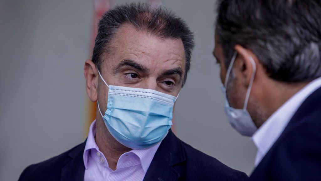 Franco pide a Ayuso que concrete las restricciones y garantiza que las Fuerzas de Seguridad "ya están preparadas" Franco pide a Ayuso que concrete las restricciones y garantiza que las Fuerzas de Seguridad "ya están preparadas"
