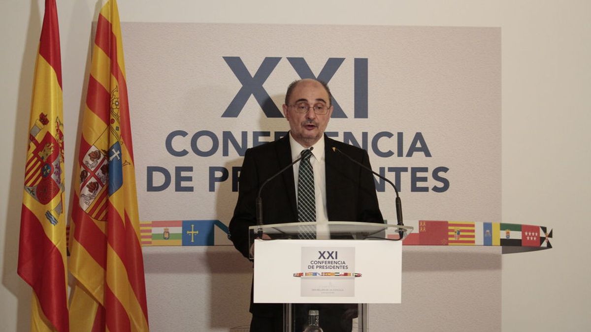 EuropaPress_3258115_presidente_aragon_javier_lamban_comparece_medios_comunicacion_sala_berceo EuropaPress_3258115_presidente_aragon_javier_lamban_comparece_medios_comunicacion_sala_berceo