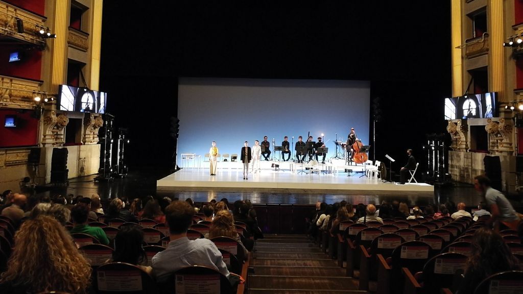 El Teatro Real ofrece entradas gratis al sanitarios y cuerpos de seguridad por su labor durante la pandemia El Teatro Real ofrece entradas gratis al sanitarios y cuerpos de seguridad por su labor durante la pandemia
