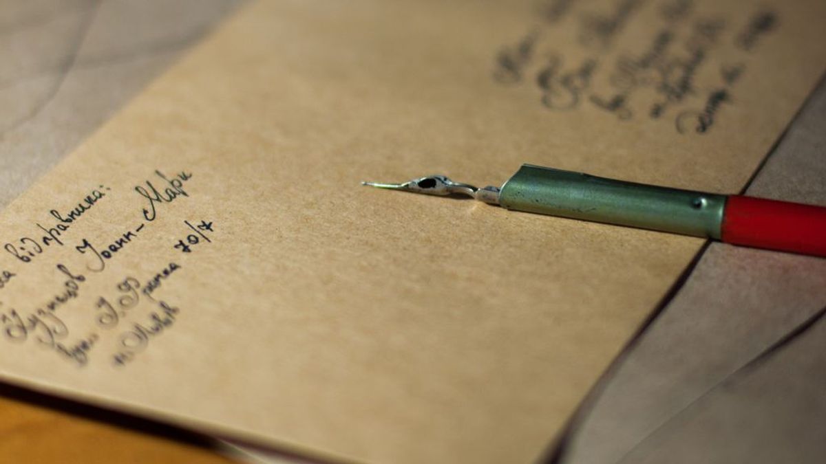 Coge papel y boli: todo lo que está perdiendo tu cerebro desde que has dejado de escribir a mano
