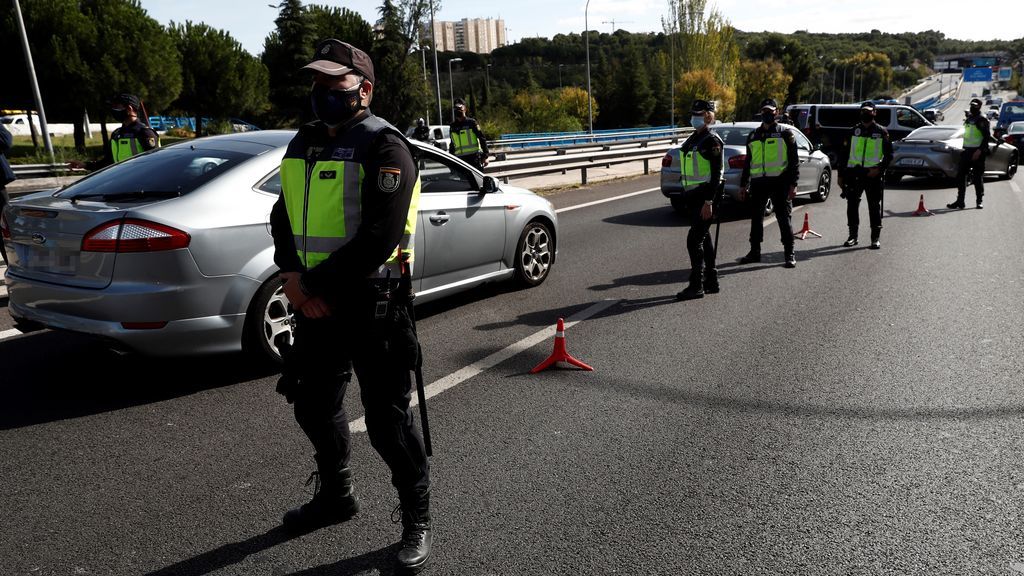 Las restricciones en España alcanzan a más de 6 millones de personas en España Las restricciones en España alcanzan a más de 6 millones de personas en España