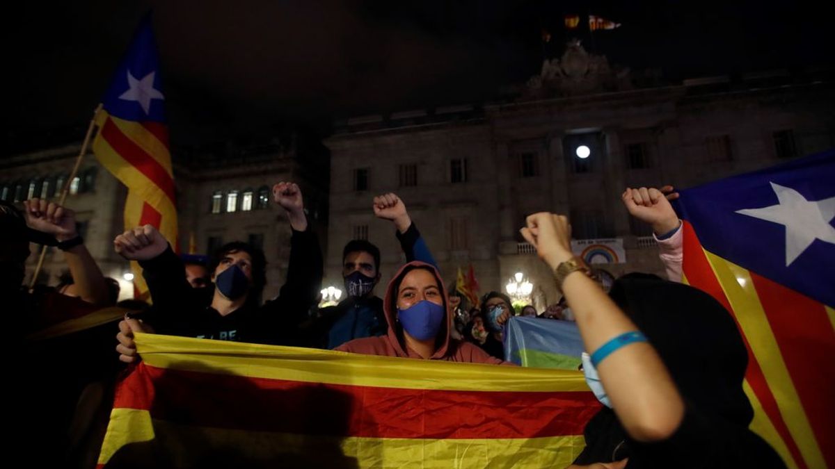 Condenan a la Universidad de Barcelona por su falta de neutralidad en un manifiesto de rechazo al fallo del 1-O Condenan a la Universidad de Barcelona por su falta de neutralidad en un manifiesto de rechazo al fallo del 1-O