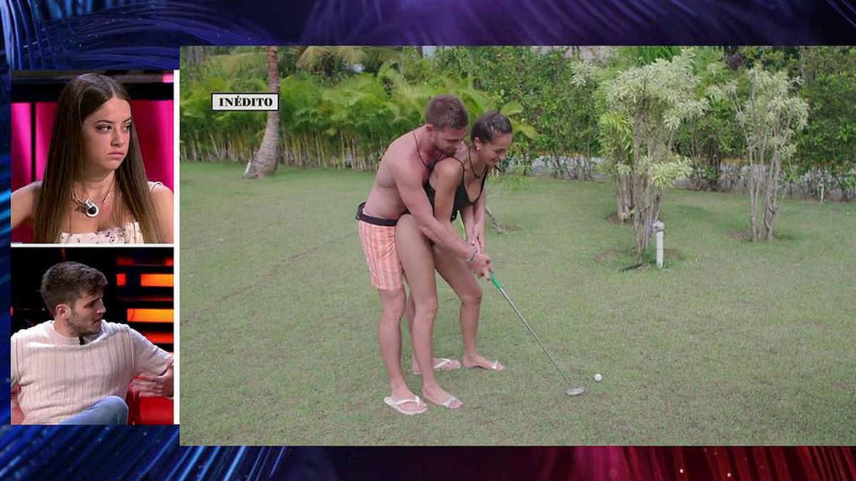Tom enseña a Sandra a jugar al golf