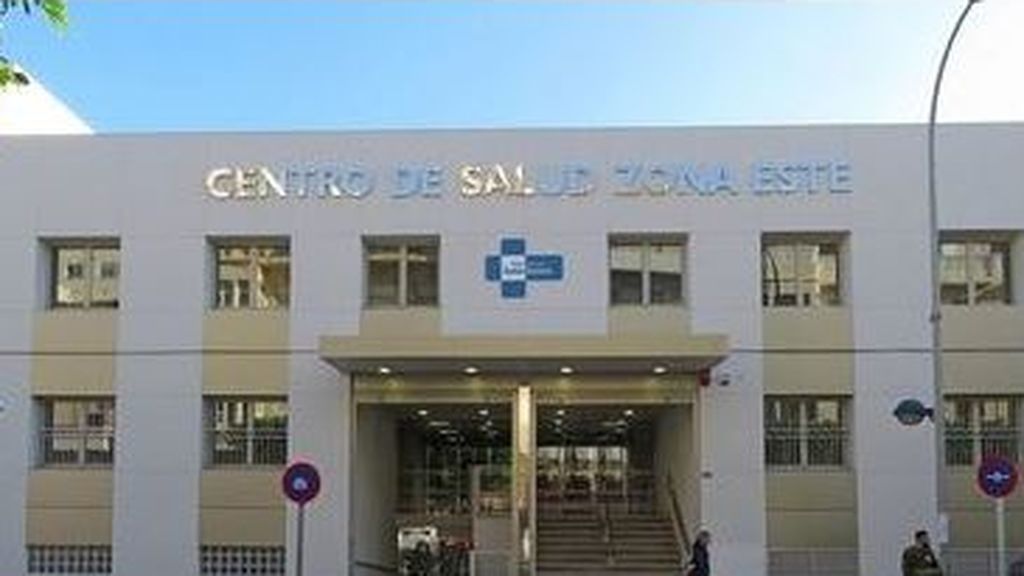 Muere el jefe de Urgencias de Atención Primaria de Melilla con coronavirus a los 54 años Muere el jefe de Urgencias de Atención Primaria de Melilla con coronavirus a los 54 años