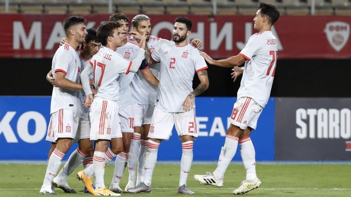 Los jugadores de la Sub-21 en el último partido de clasificación del Europeo. Los jugadores de la Sub-21 en el último partido de clasificación del Europeo.
